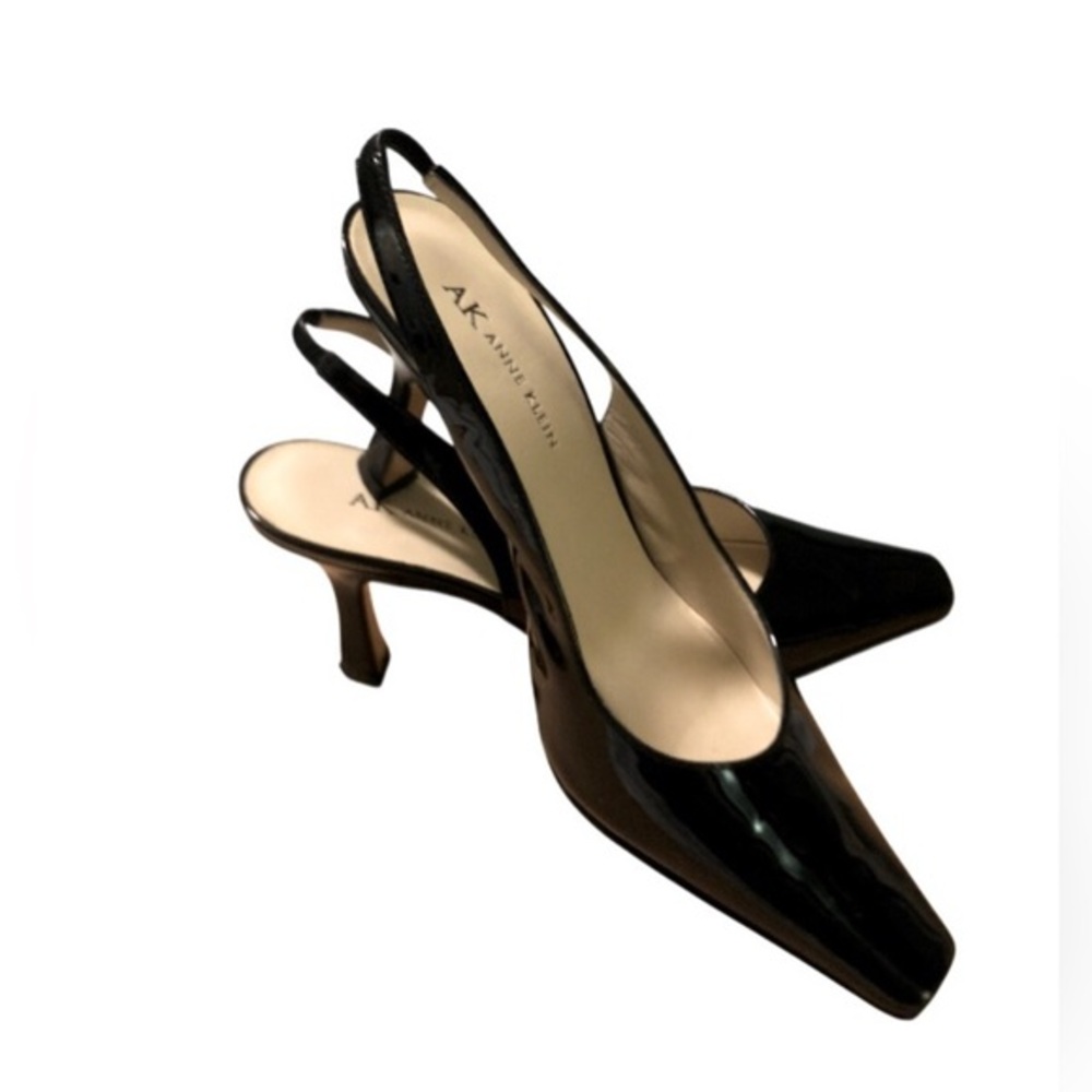 ANNE KLEIN
Slingback Heels
